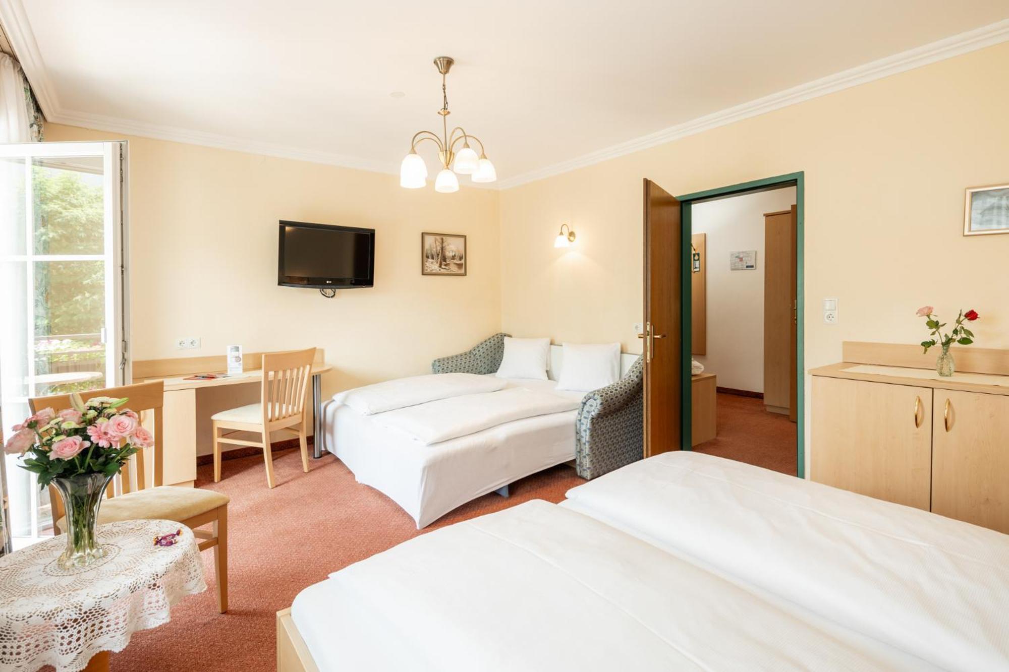Landhotel Stofflerwirt Sankt Michael im Lungau Dış mekan fotoğraf