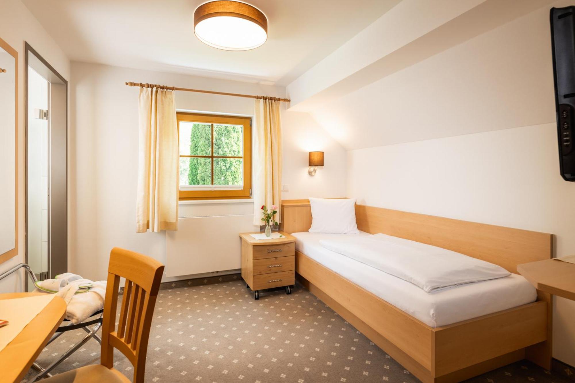 Landhotel Stofflerwirt Sankt Michael im Lungau Dış mekan fotoğraf