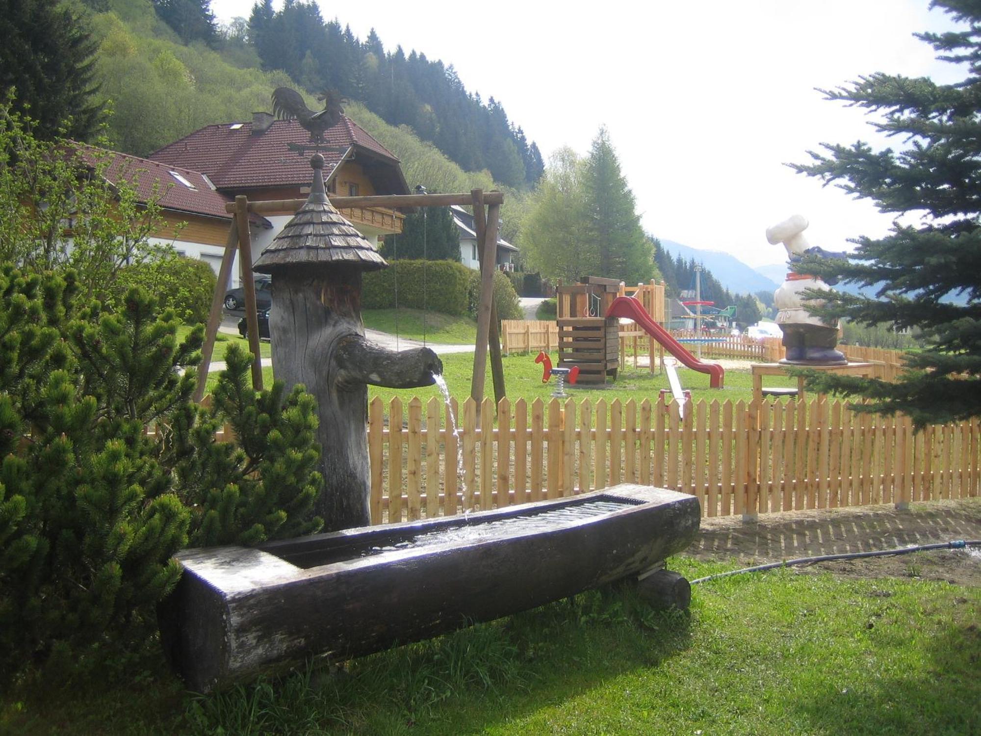 Landhotel Stofflerwirt Sankt Michael im Lungau Dış mekan fotoğraf