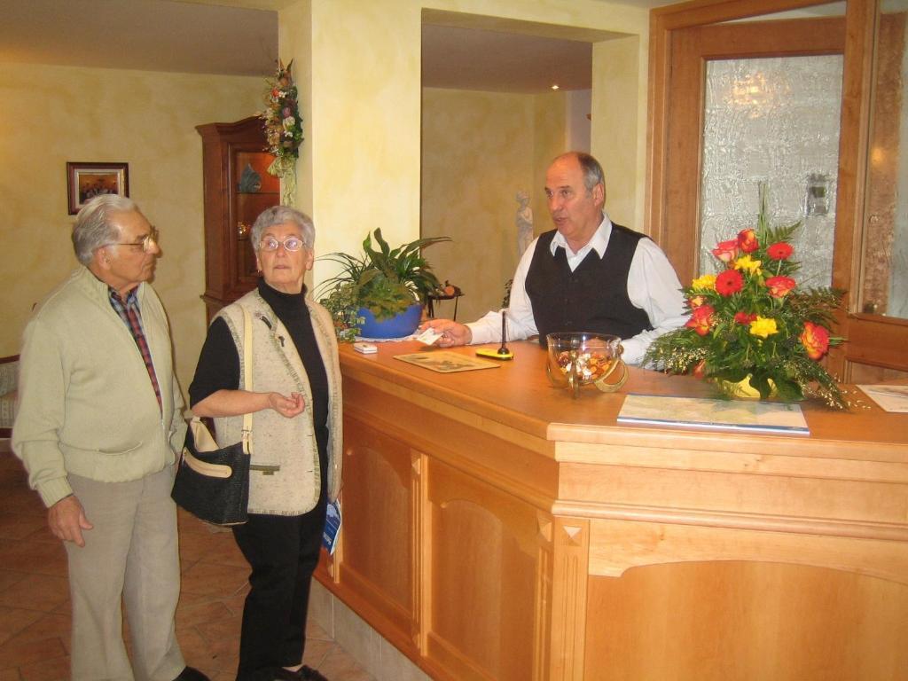 Landhotel Stofflerwirt Sankt Michael im Lungau Dış mekan fotoğraf