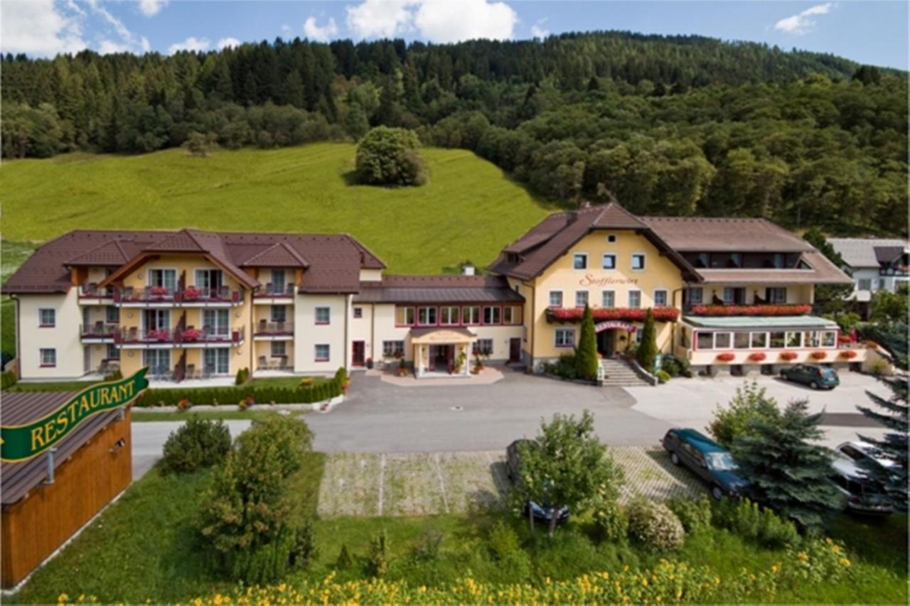 Landhotel Stofflerwirt Sankt Michael im Lungau Dış mekan fotoğraf